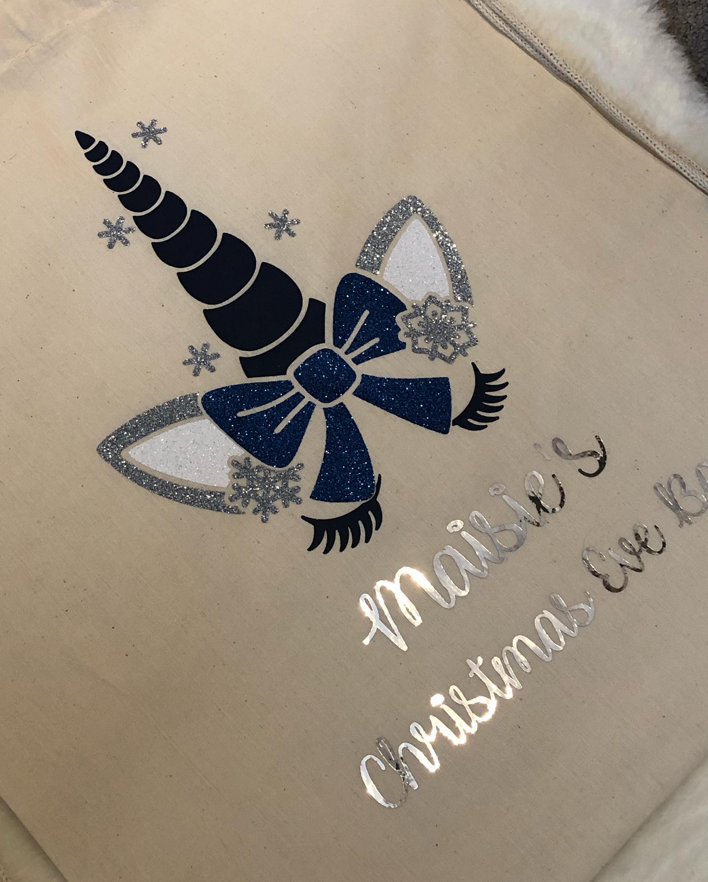 Unicorn Christmas Drawstring bag